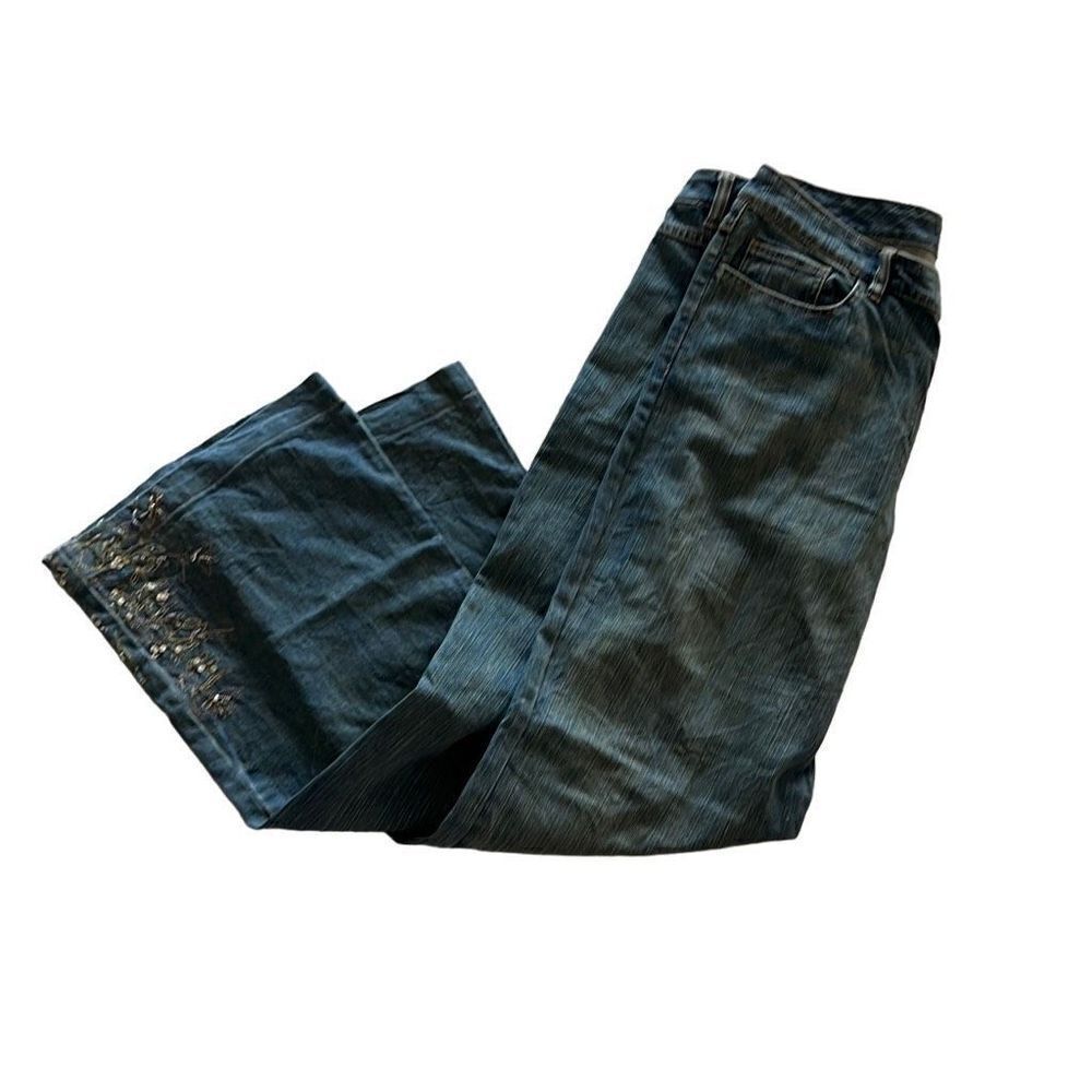 Tyler Boe Blue Bootcut Jeans Embroidered Floral Legs a size 14